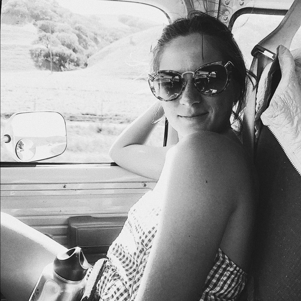 Meet your Posher, Julia
